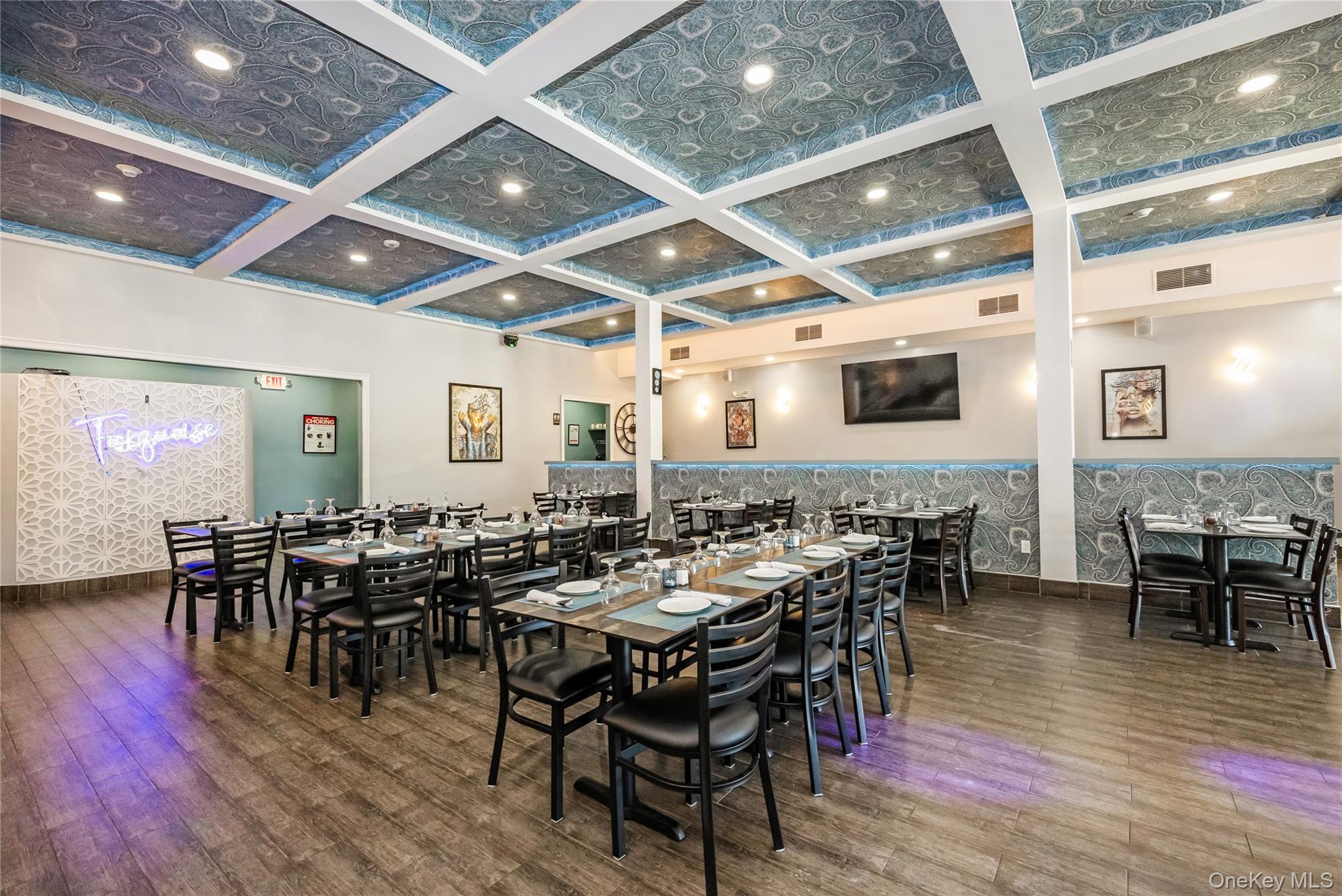 #12 photo, 36 Lincoln Avenue, Roslyn Heights , NY 11577