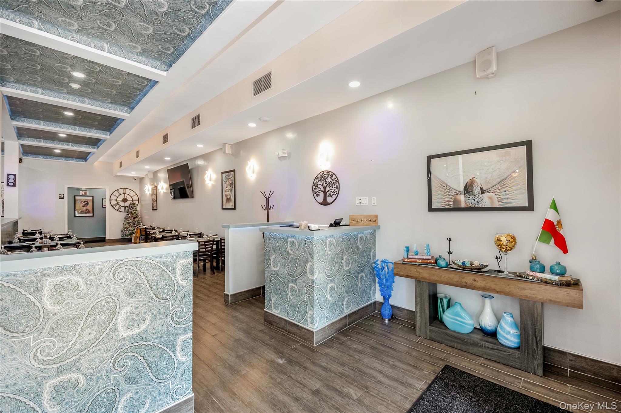 #14 photo, 36 Lincoln Avenue, Roslyn Heights , NY 11577