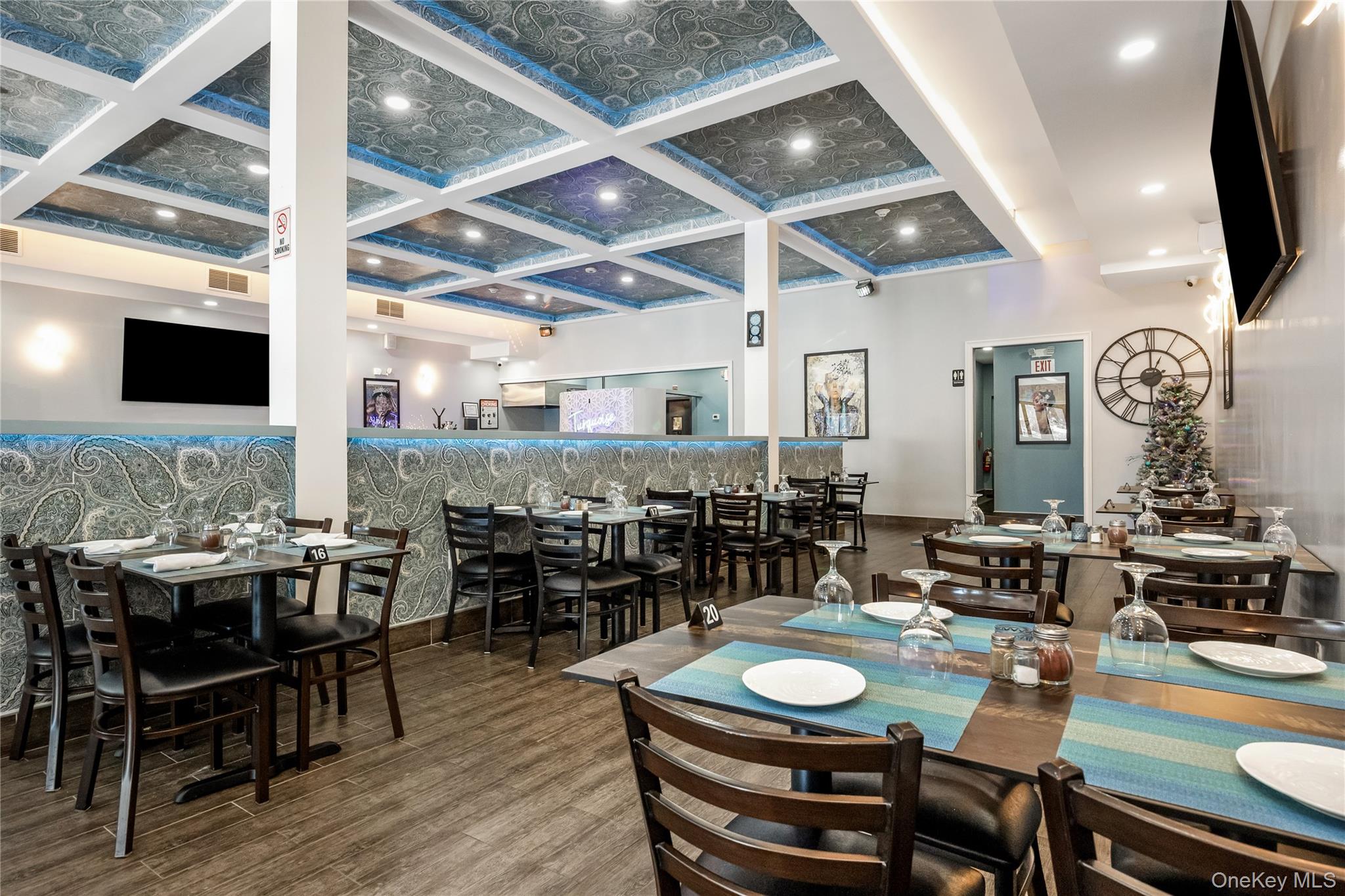 #6 photo, 36 Lincoln Avenue, Roslyn Heights , NY 11577