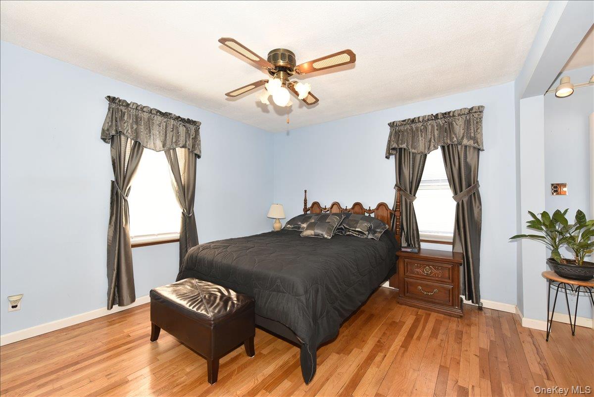 #12 photo, 236 Thelma Avenue, Merrick , NY 11566