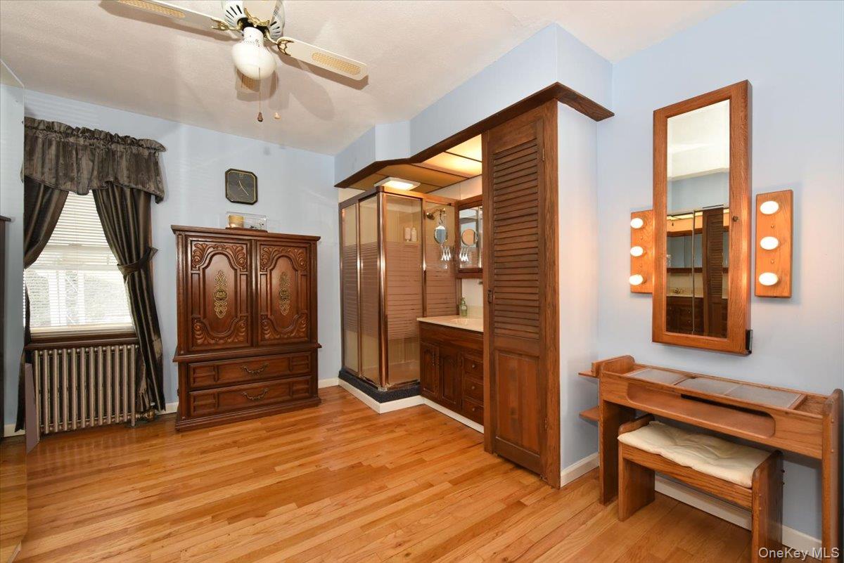 #13 photo, 236 Thelma Avenue, Merrick , NY 11566