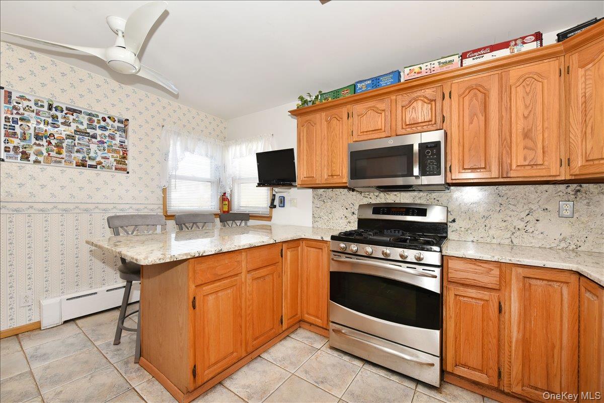 #5 photo, 236 Thelma Avenue, Merrick , NY 11566