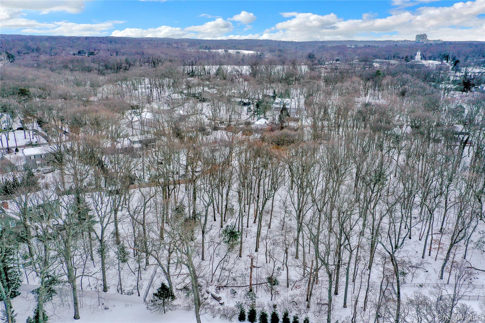 #10 photo, 37 Christian Avenue, 롱 아일랜드 Setauket , NY 11733