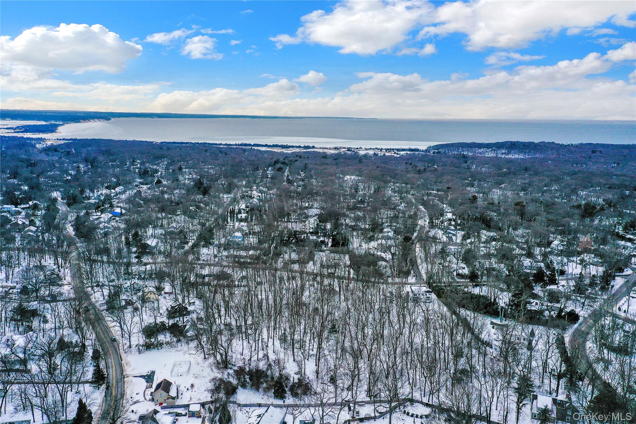 #12 photo, 37 Christian Avenue, 롱 아일랜드 Setauket , NY 11733