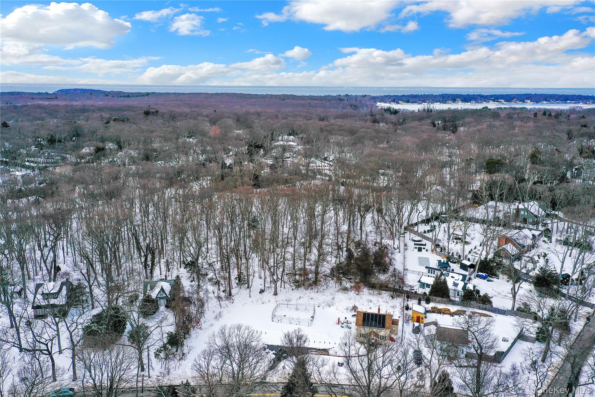 #6 photo, 37 Christian Avenue, 롱 아일랜드 Setauket , NY 11733