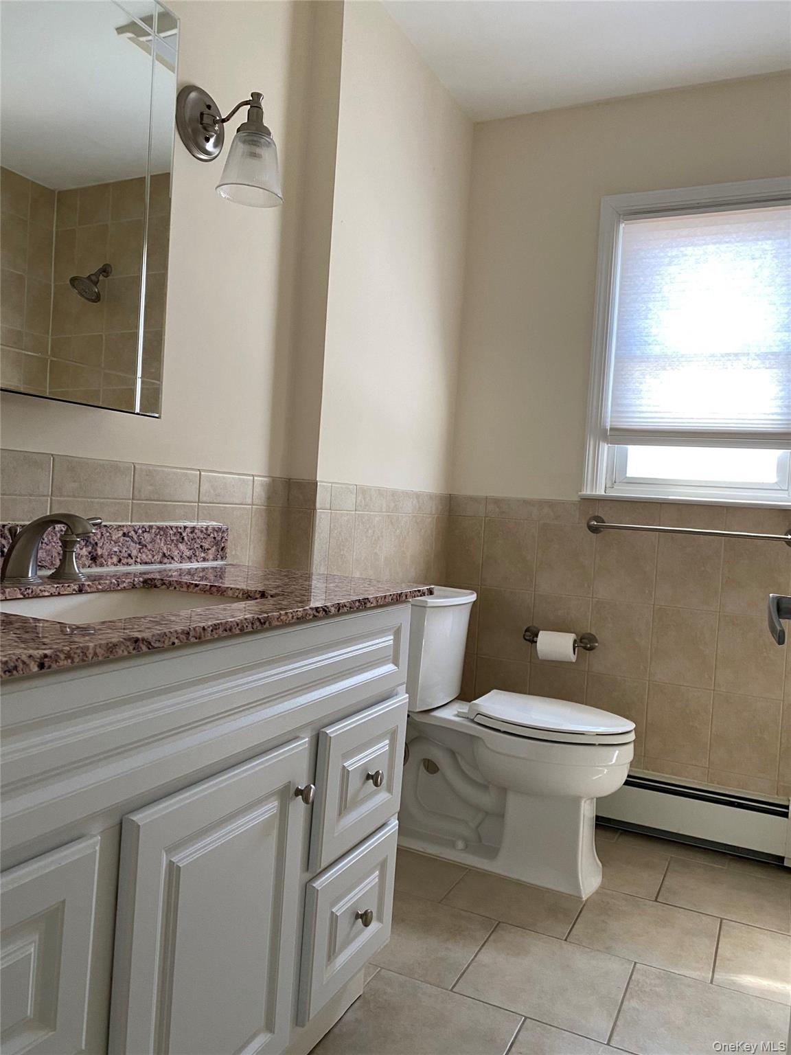 #4 photo, 297 Fairfield Avenue, Carle Place , NY 11514