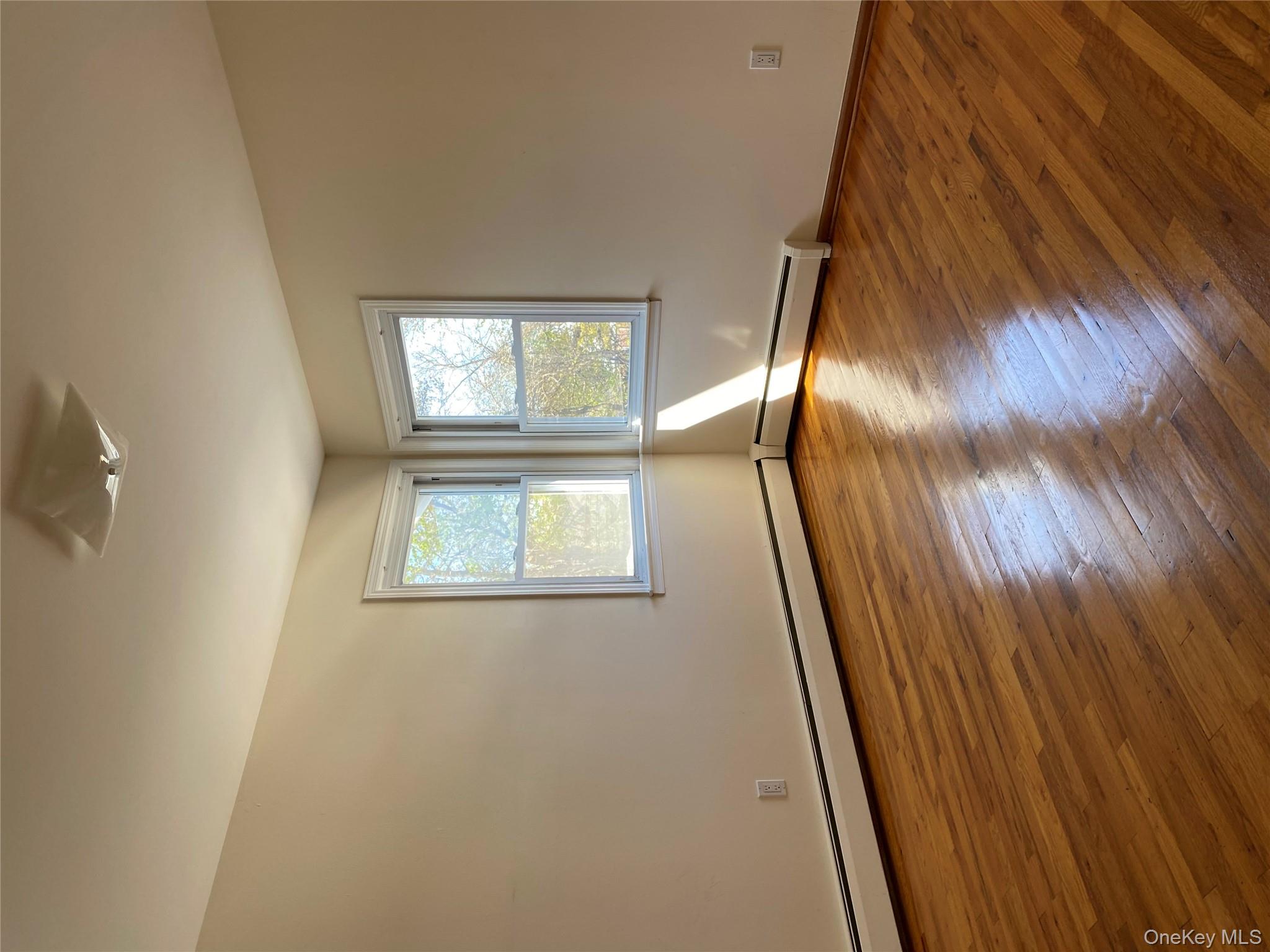 #6 photo, 297 Fairfield Avenue, Carle Place , NY 11514