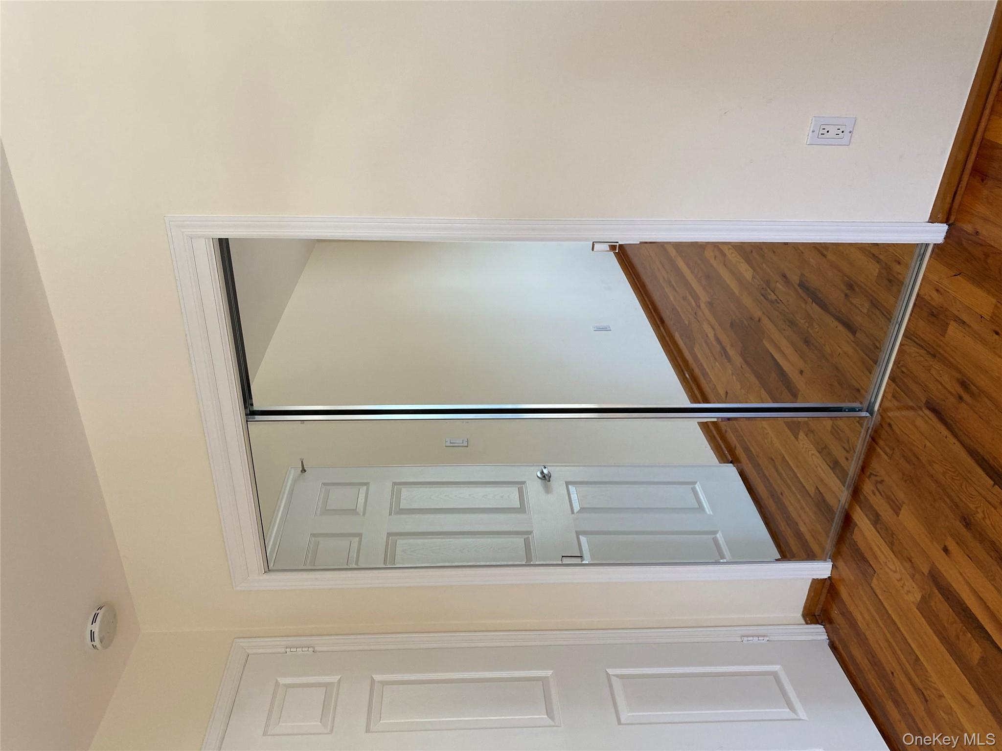 #7 photo, 297 Fairfield Avenue, Carle Place , NY 11514