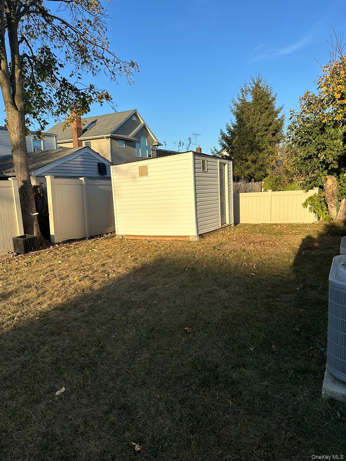 #12 photo, 60 Arlington Street, Mineola , NY 11501