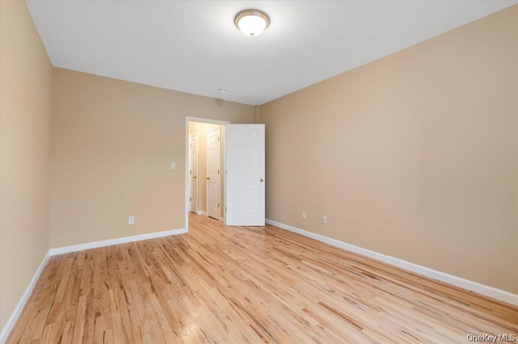 #5 photo, 134-30 Franklin Avenue, कुईंस Flushing , NY 11355