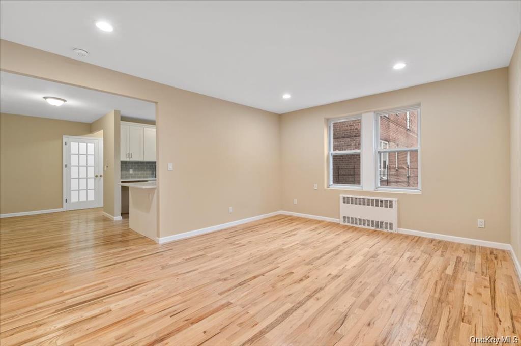 #9 photo, 134-30 Franklin Avenue, कुईंस Flushing , NY 11355