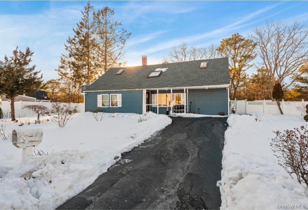 #2 photo, 68 S Village Drive, Bellport , NY 11713