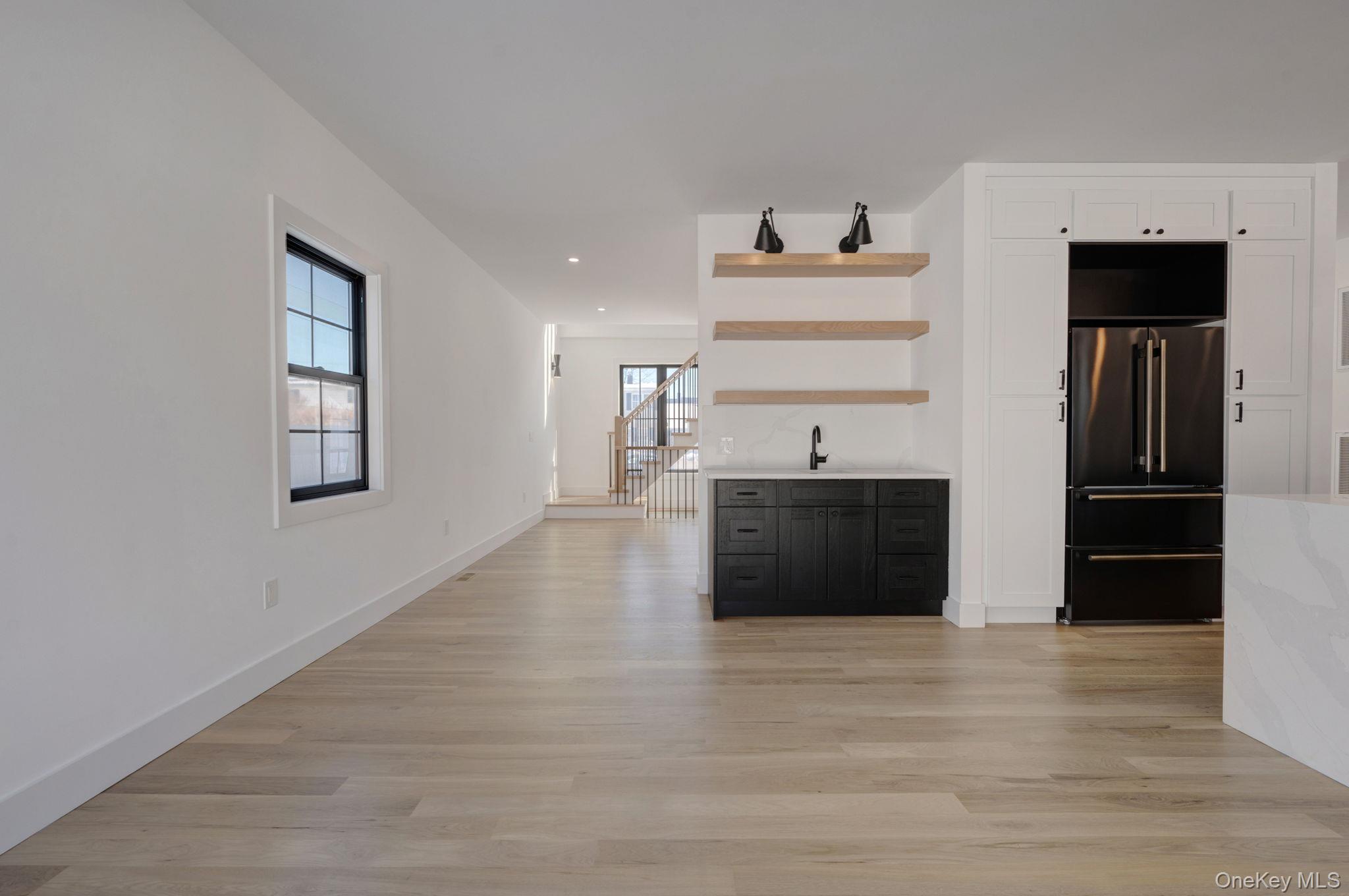 #10 photo, 38 Pond Lane, Levittown , NY 11756