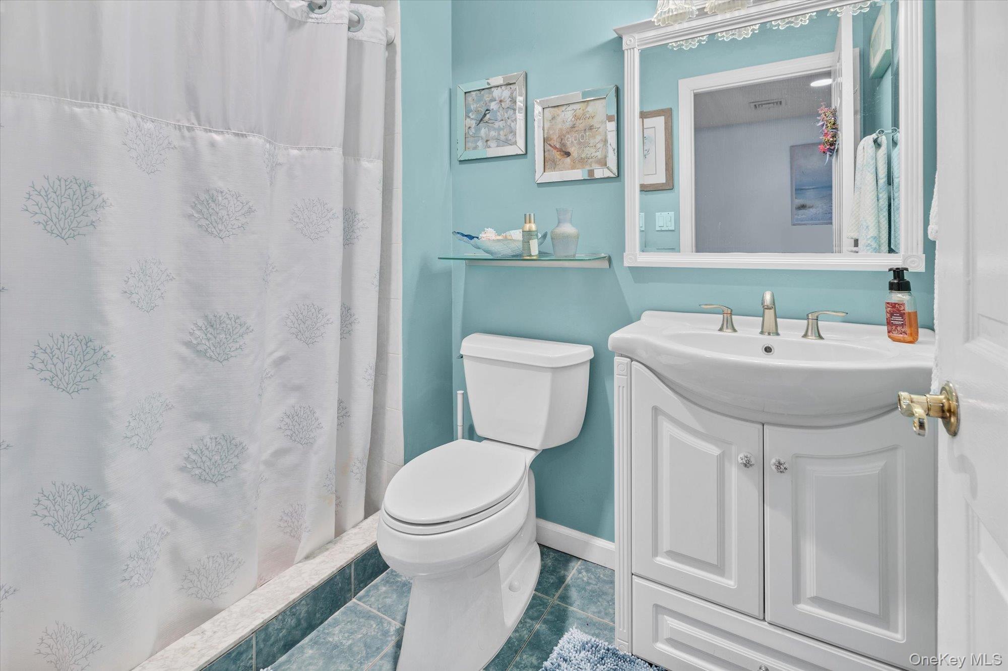 #14 photo, 116 Fox Hill Drive, Baiting Hollow , NY 11933