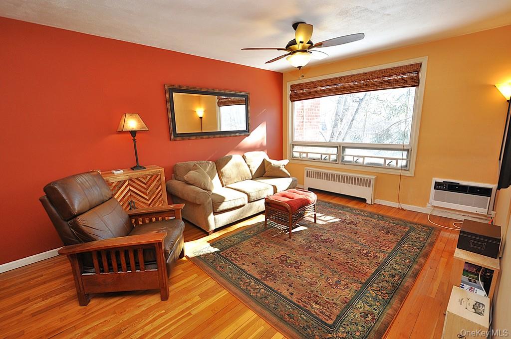 #1 photo, 4 Wildwood Road, Hartsdale , NY 10530