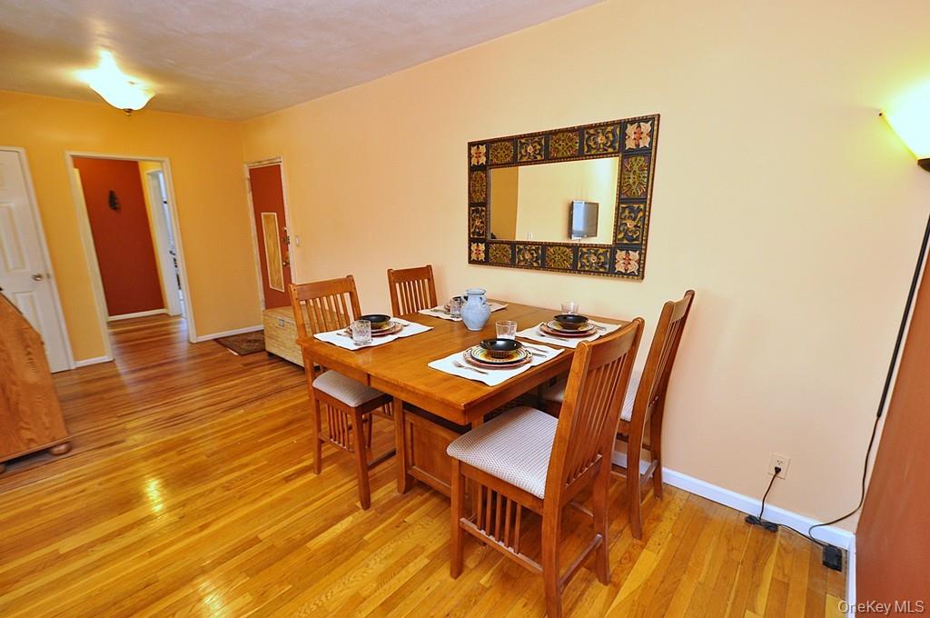 #15 photo, 4 Wildwood Road, Hartsdale , NY 10530