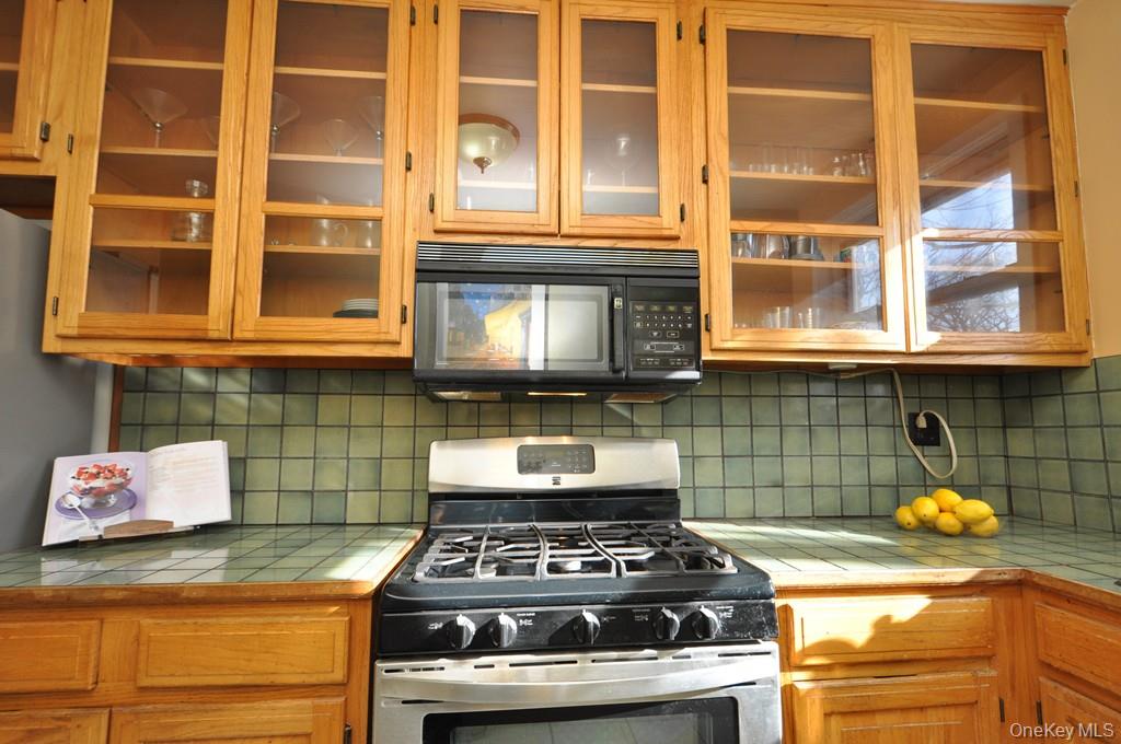 #9 photo, 4 Wildwood Road, Hartsdale , NY 10530