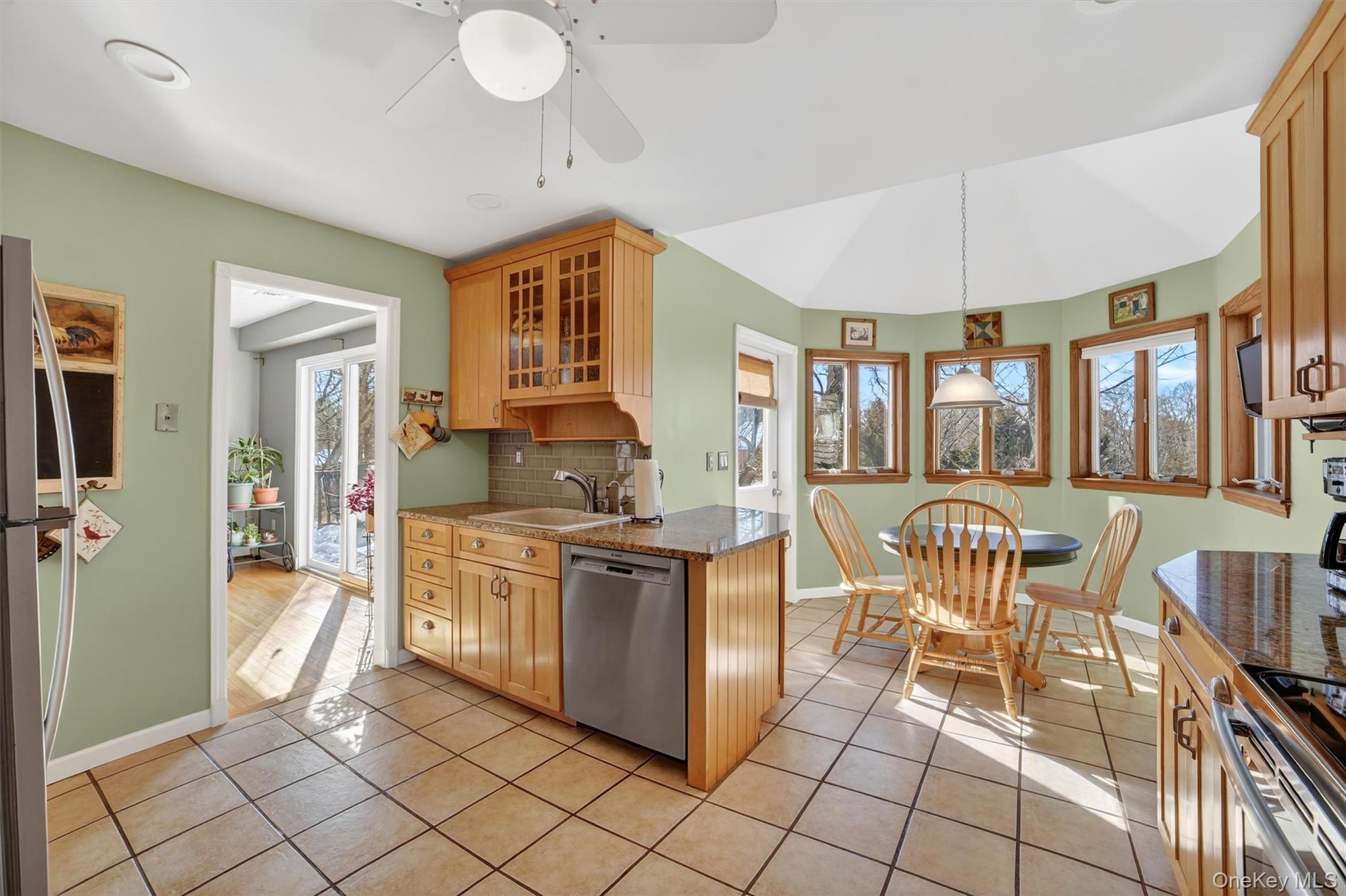 #12 photo, 9 Carol Court, Croton-on-Hudson , NY 10520