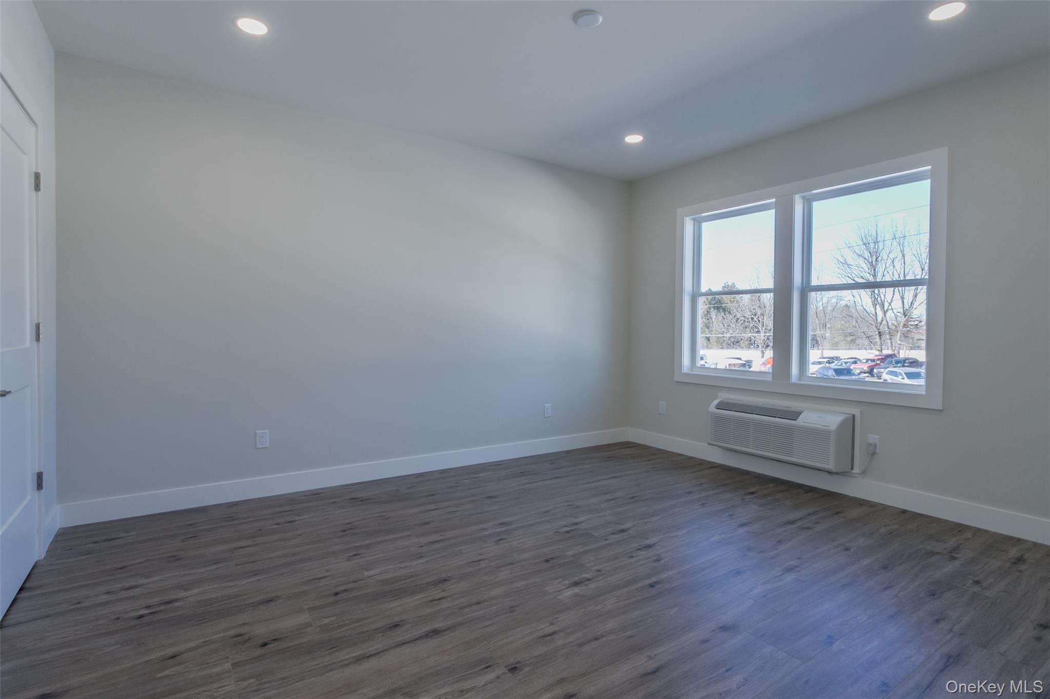 #11 photo, 124 S Main Street, Florida , NY 10921