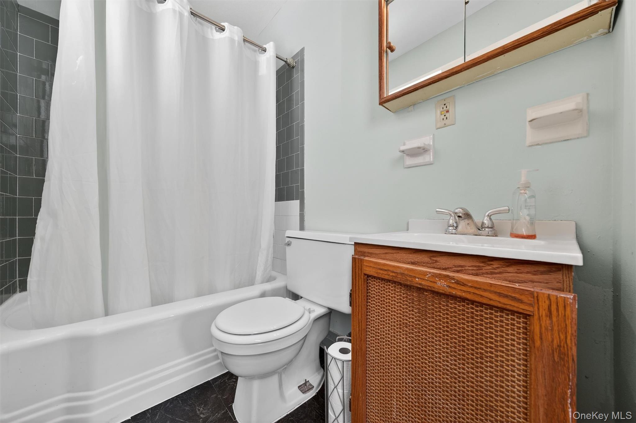 #18 photo, 14 Scotchtown Drive, Middletown , NY 10941