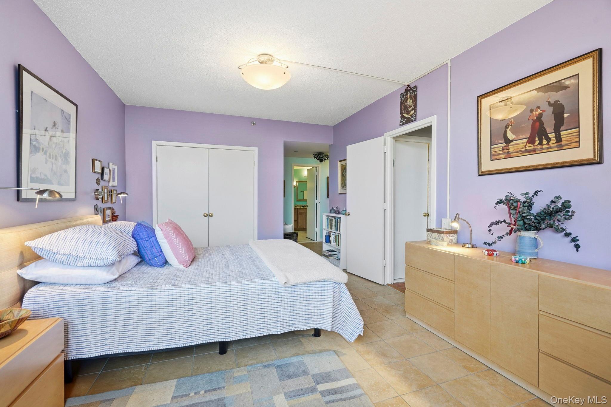 #15 photo, 50 Hartsdale Avenue, Hartsdale , NY 10530