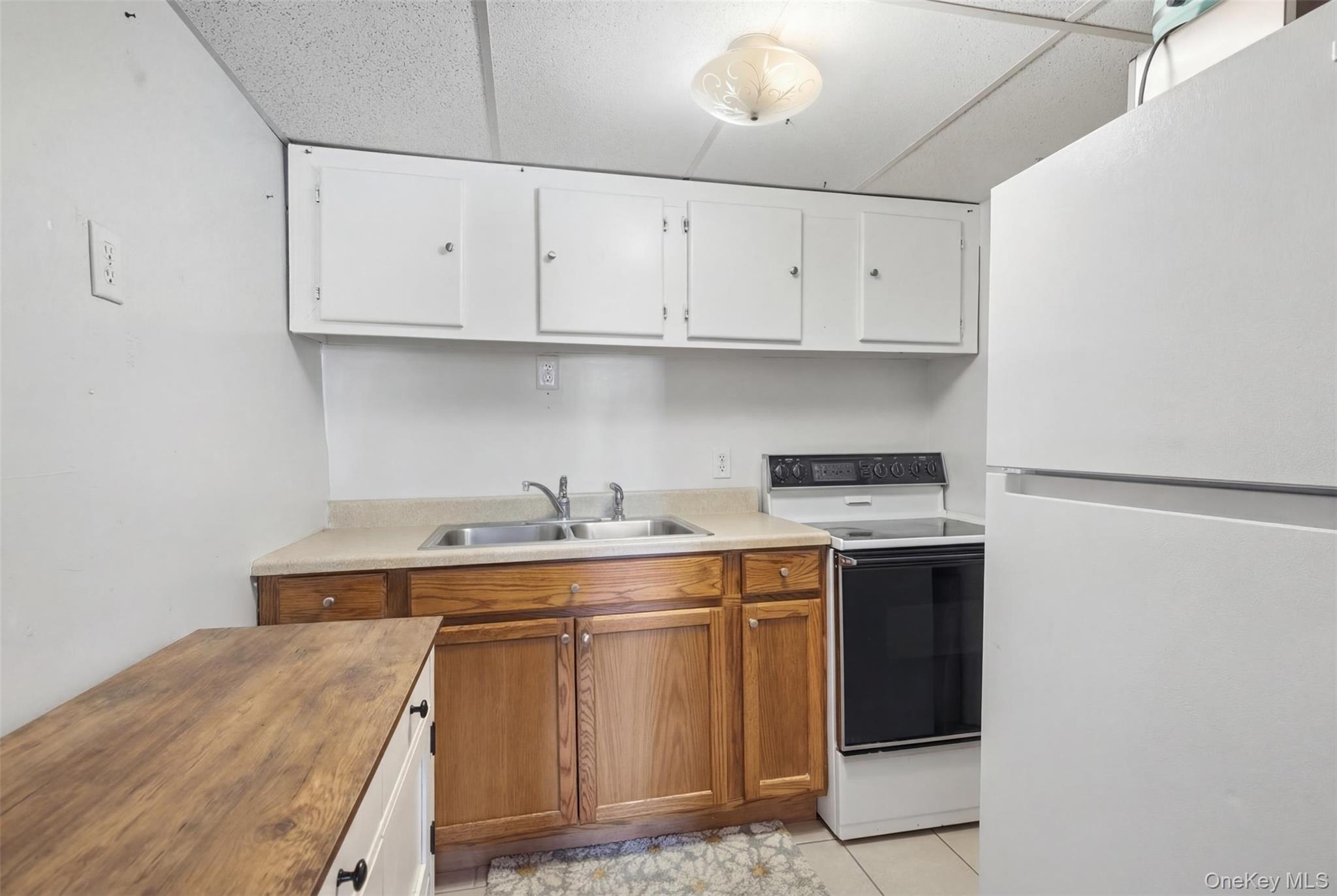 #18 photo, 5562 Route 9G, Hudson , NY 12534