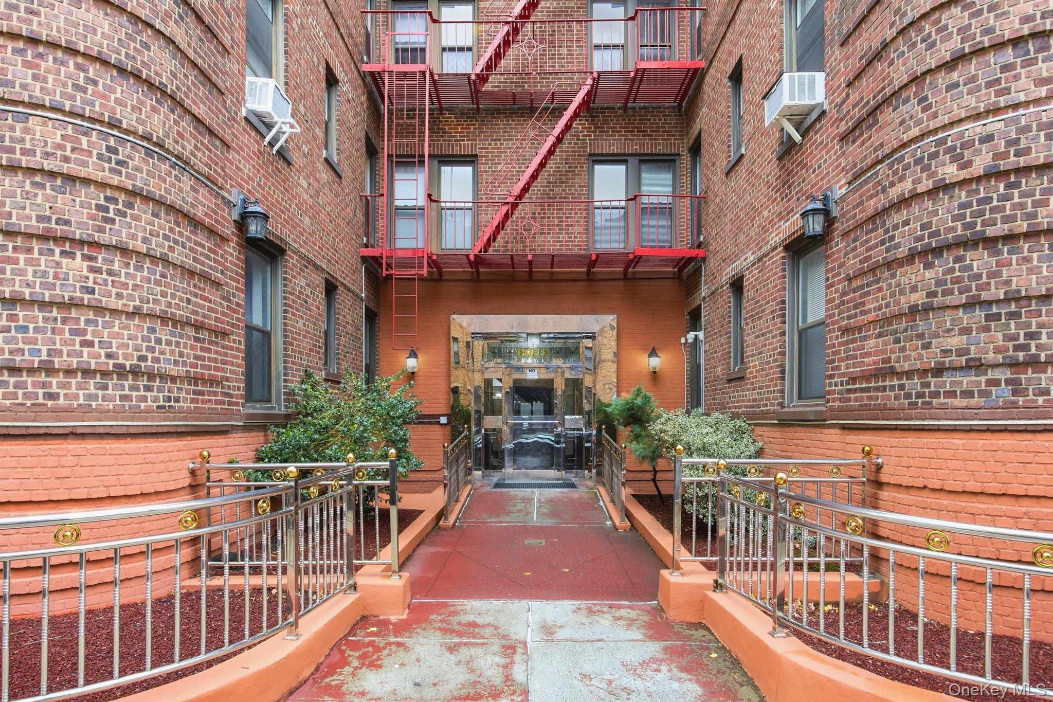 #15 photo, 4755 39th Place, Sunnyside , NY 11104