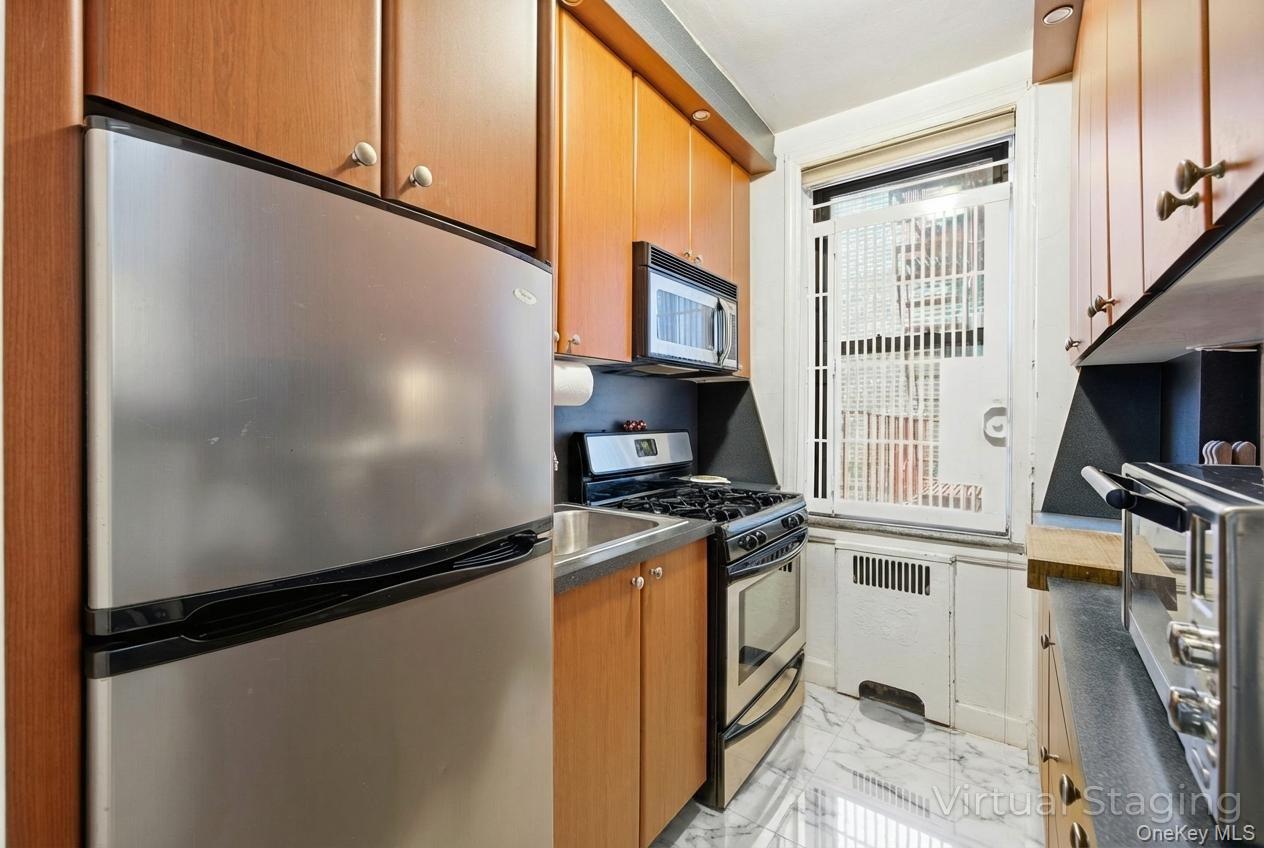 #6 photo, 4755 39th Place, Sunnyside , NY 11104