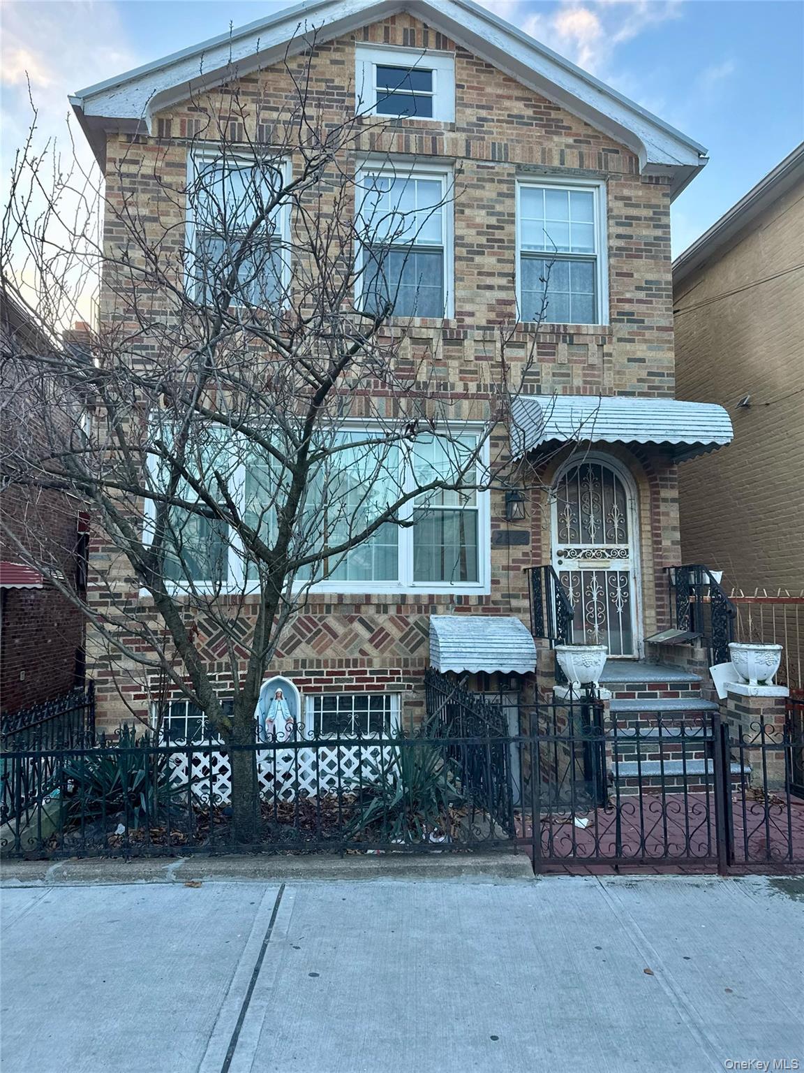 #1 photo, 2842 Brighton 6th Street, Brooklyn , NY 11235