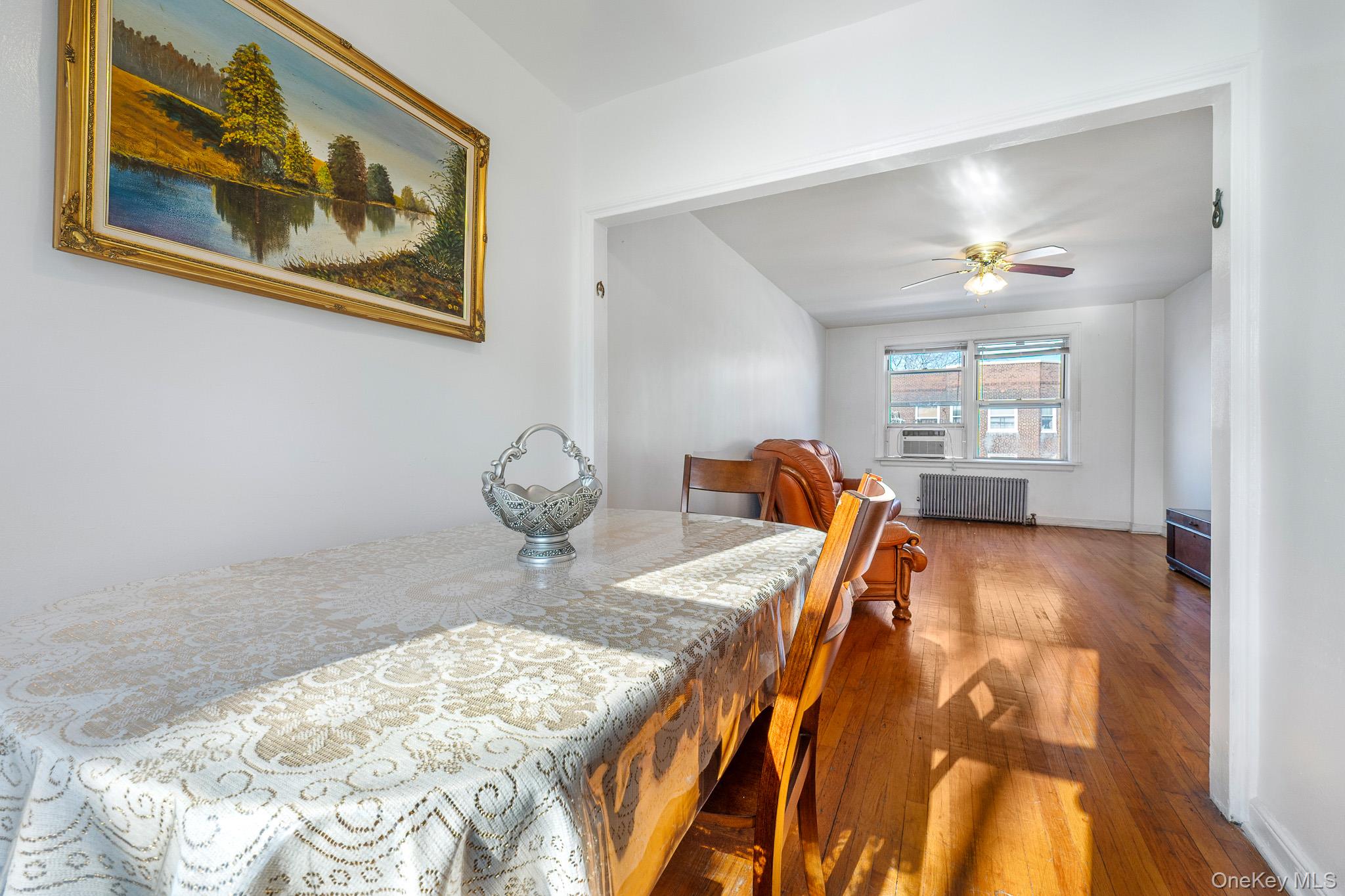 #10 photo, 141-24 78 Road, Kew Garden Hills , NY 11367