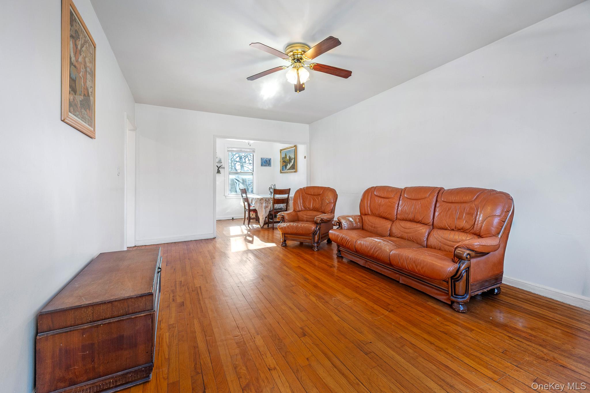 #8 photo, 141-24 78 Road, Kew Garden Hills , NY 11367