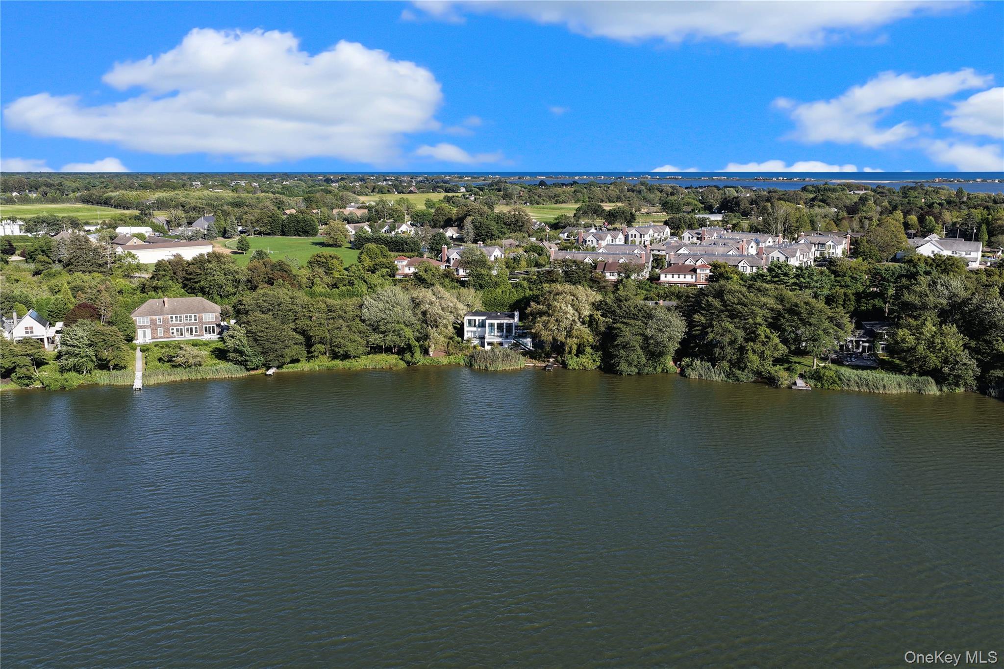 #11 photo, 172 Mill Pond Lane, 롱 아일랜드 Water Mill , NY 11976