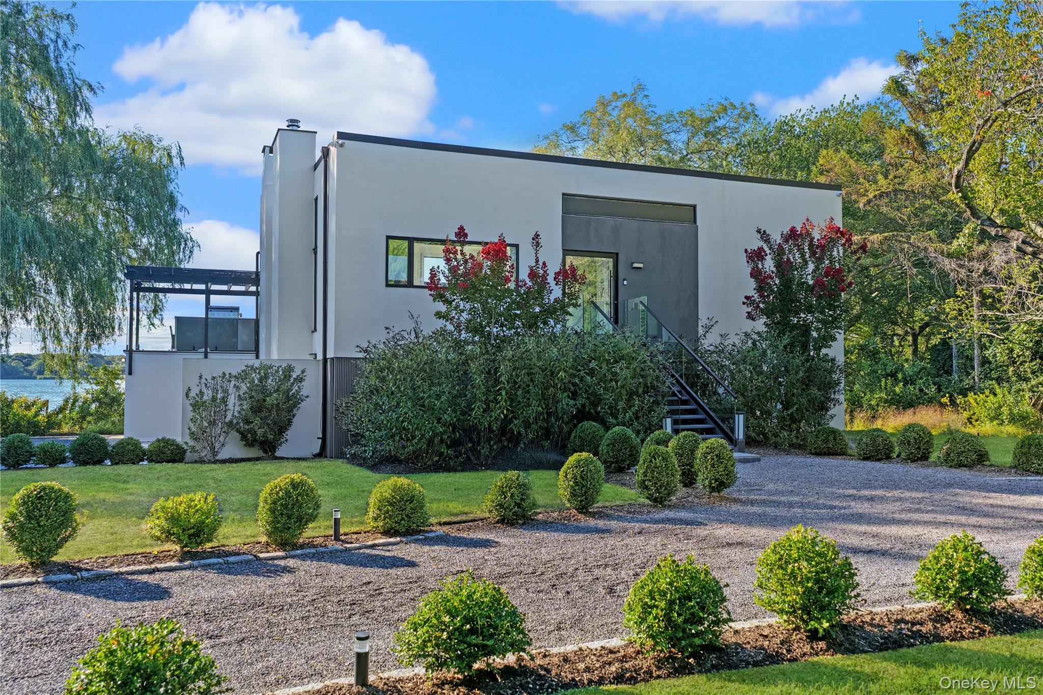 #14 photo, 172 Mill Pond Lane, 롱 아일랜드 Water Mill , NY 11976