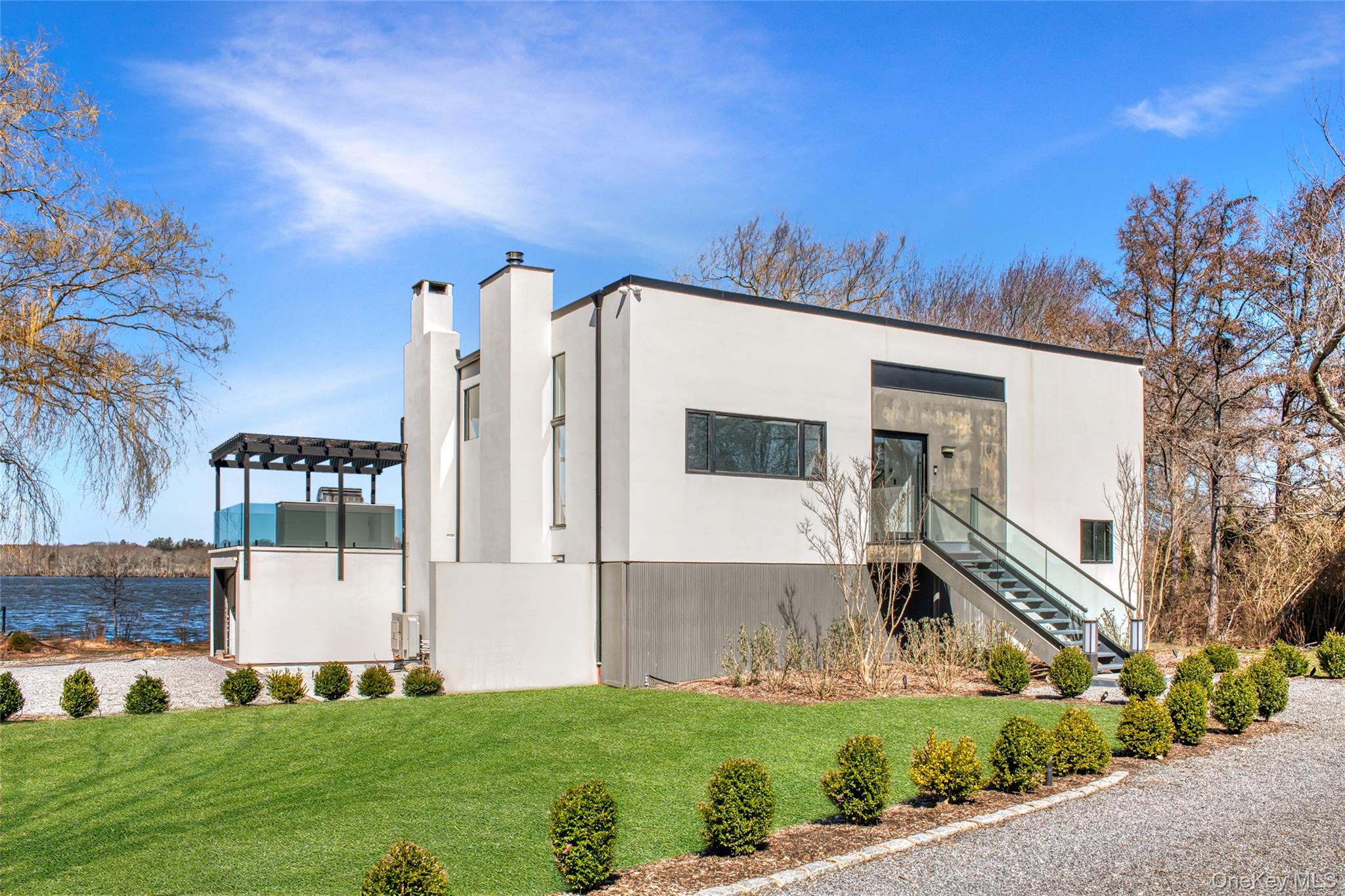 #2 photo, 172 Mill Pond Lane, 롱 아일랜드 Water Mill , NY 11976