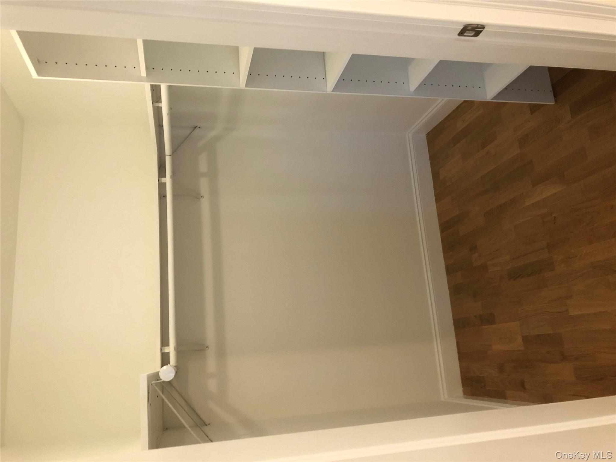 #13 photo, 147 Main Street, Mineola , NY 11501