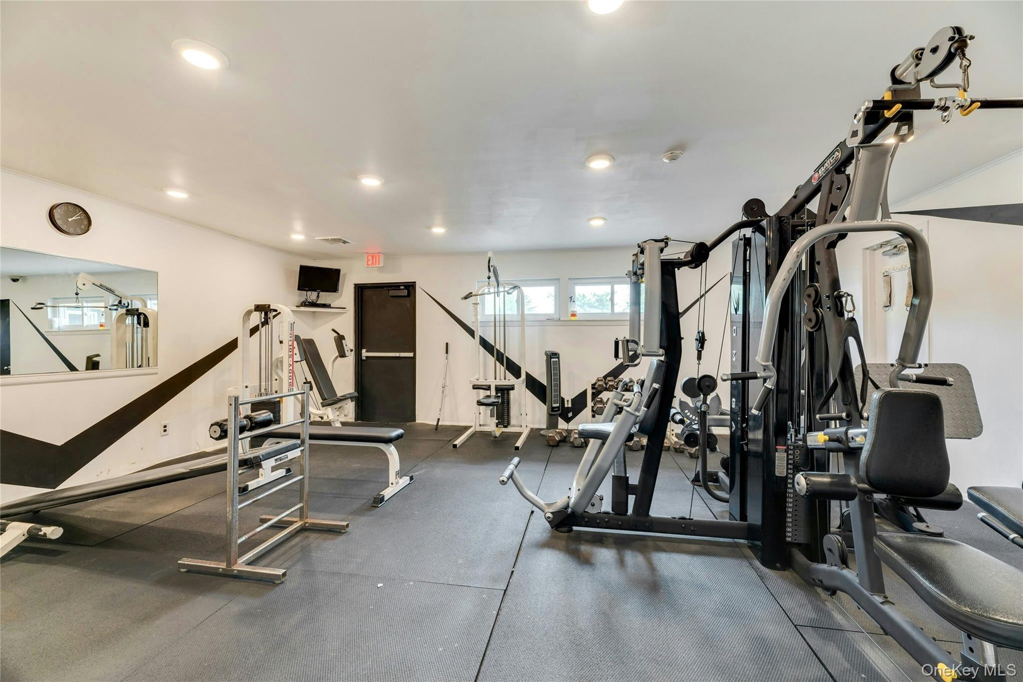 #14 photo, 280 Artist Lake Drive, Middle Island , NY 11953