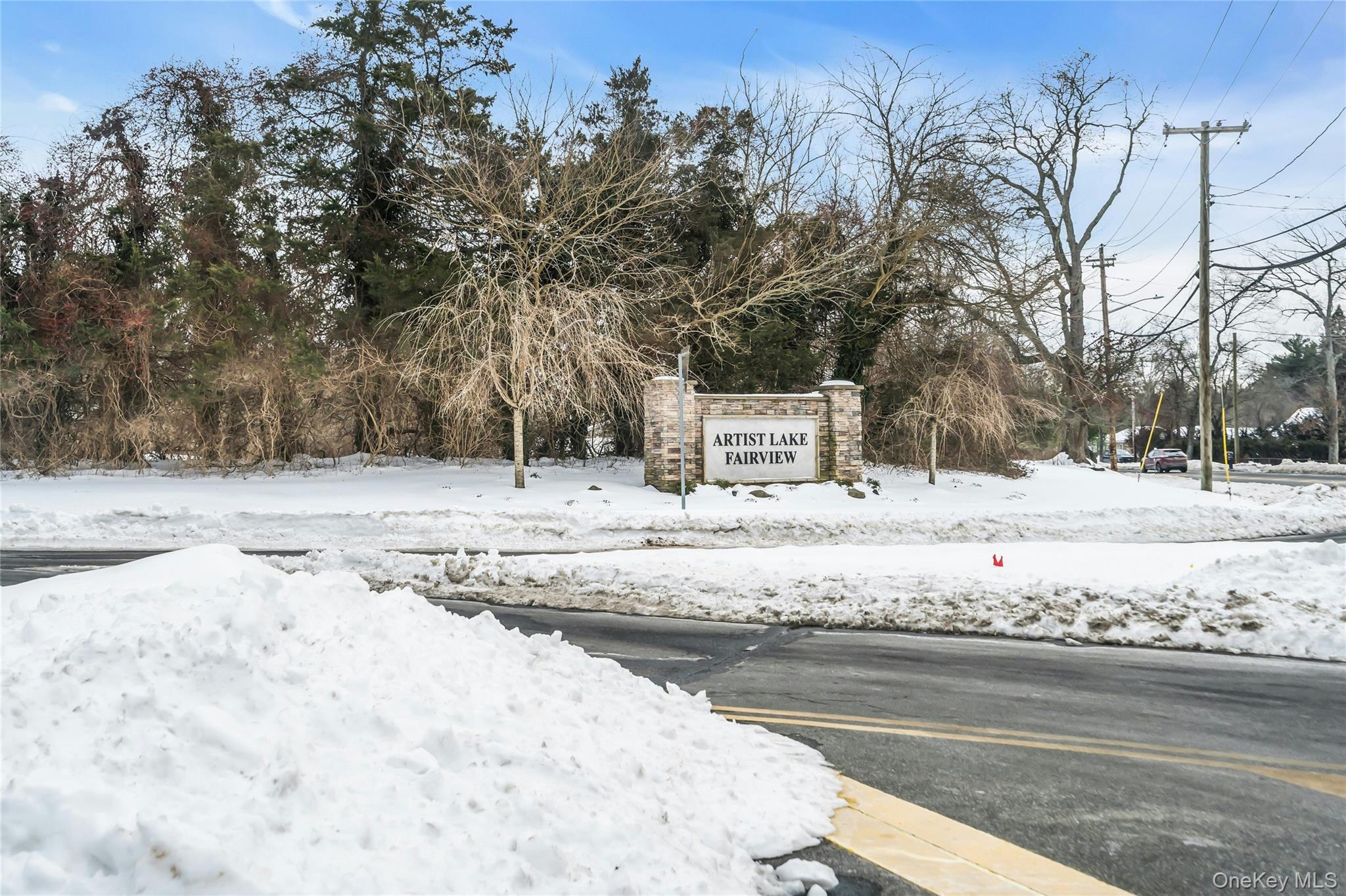 #2 photo, 280 Artist Lake Drive, Middle Island , NY 11953