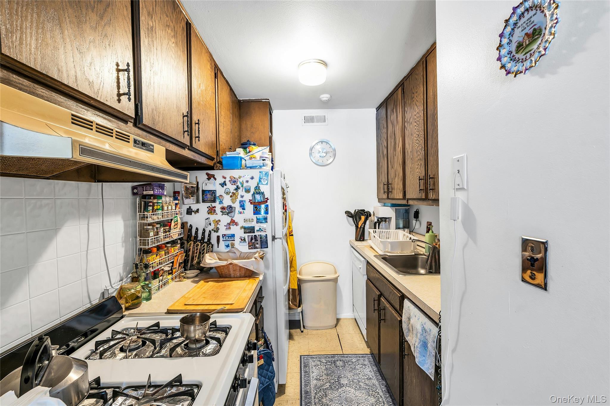 #4 photo, 280 Artist Lake Drive, Middle Island , NY 11953