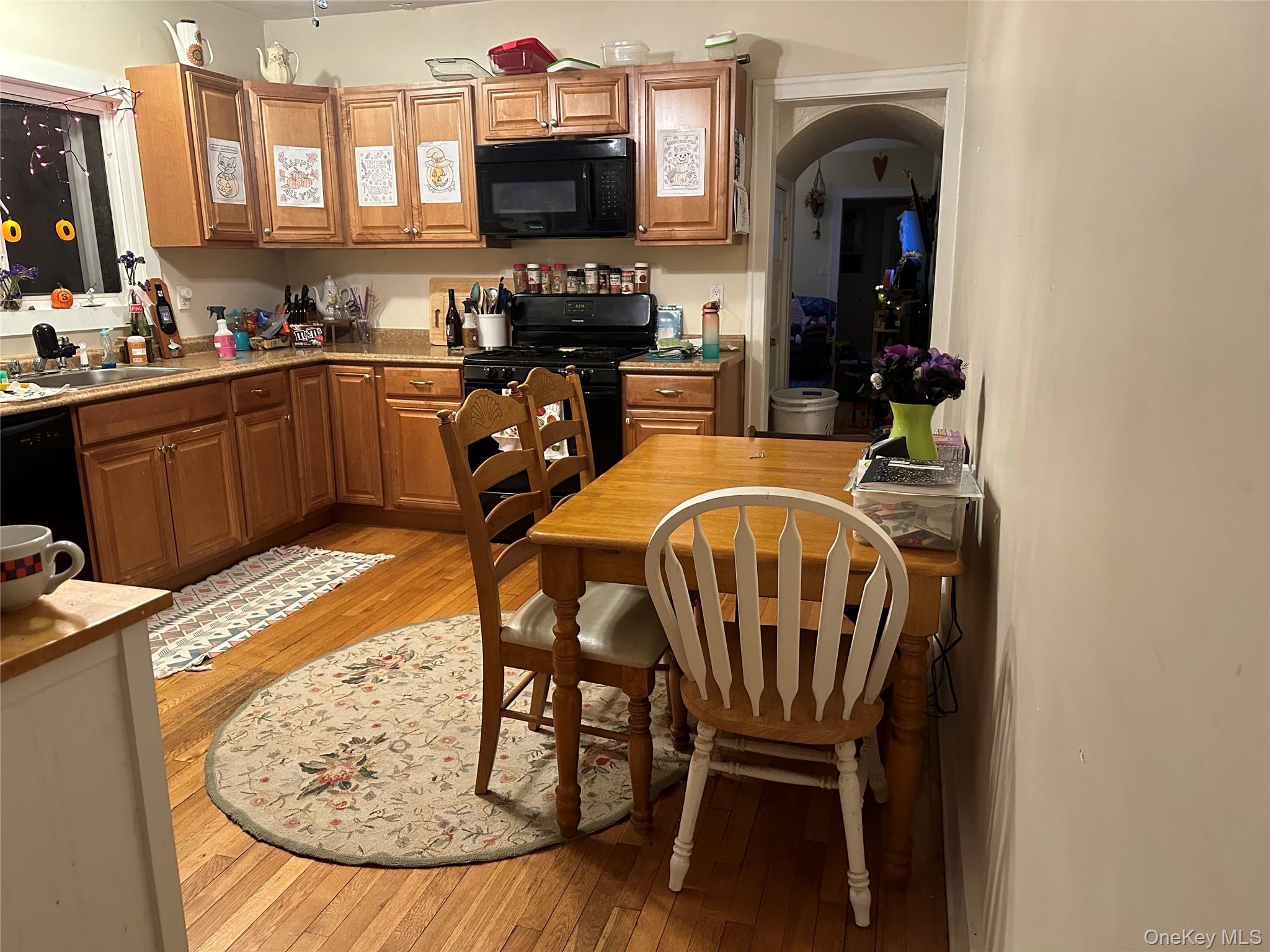 #2 photo, 19 6th Street, Bayville , NY 11709