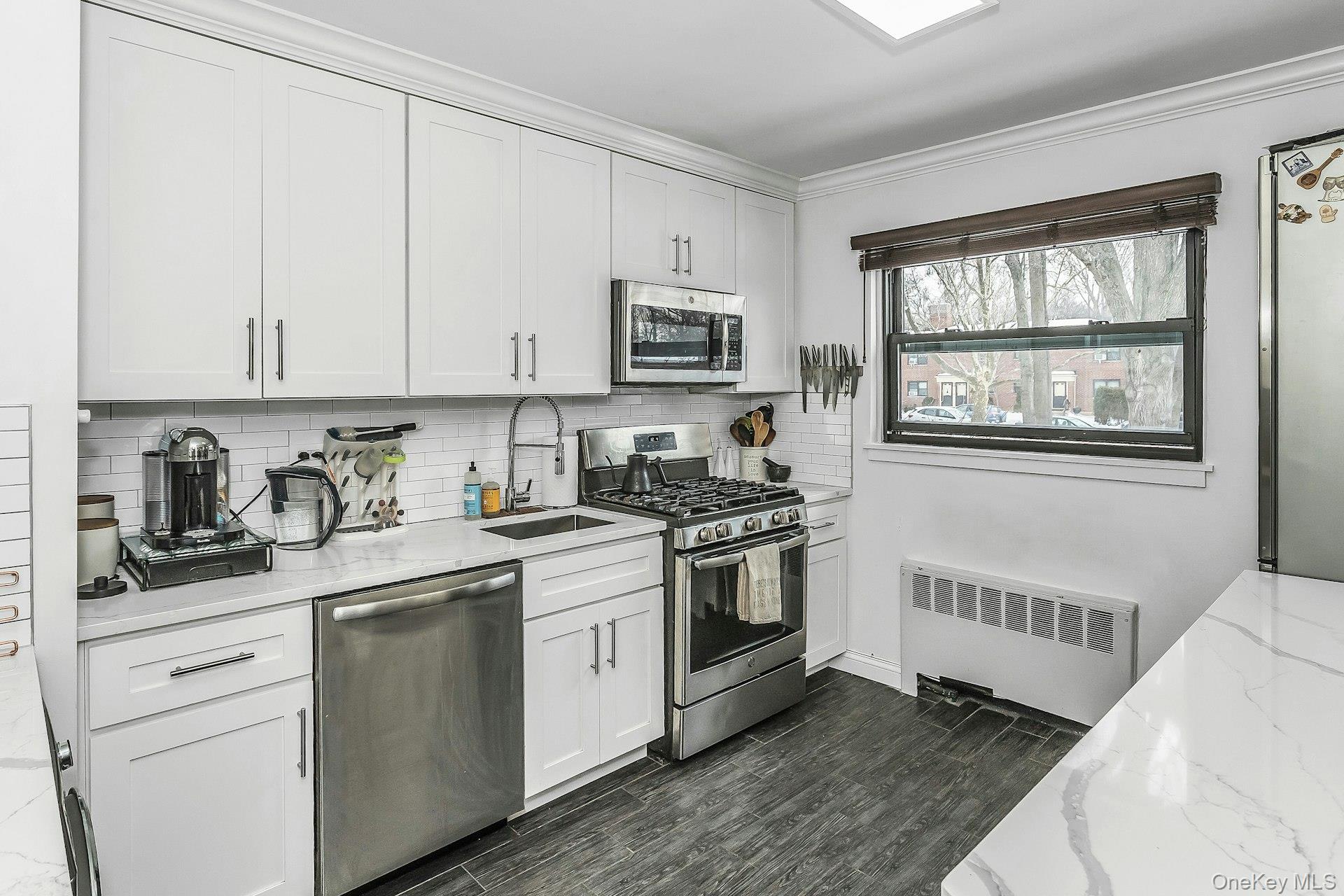 #6 photo, 219-35 75th Avenue, Bayside , NY 11364