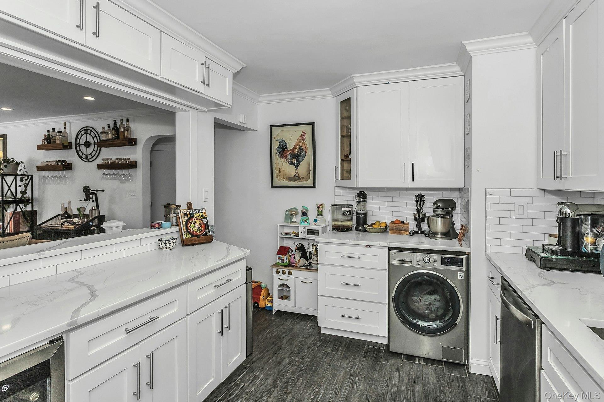 #8 photo, 219-35 75th Avenue, Bayside , NY 11364