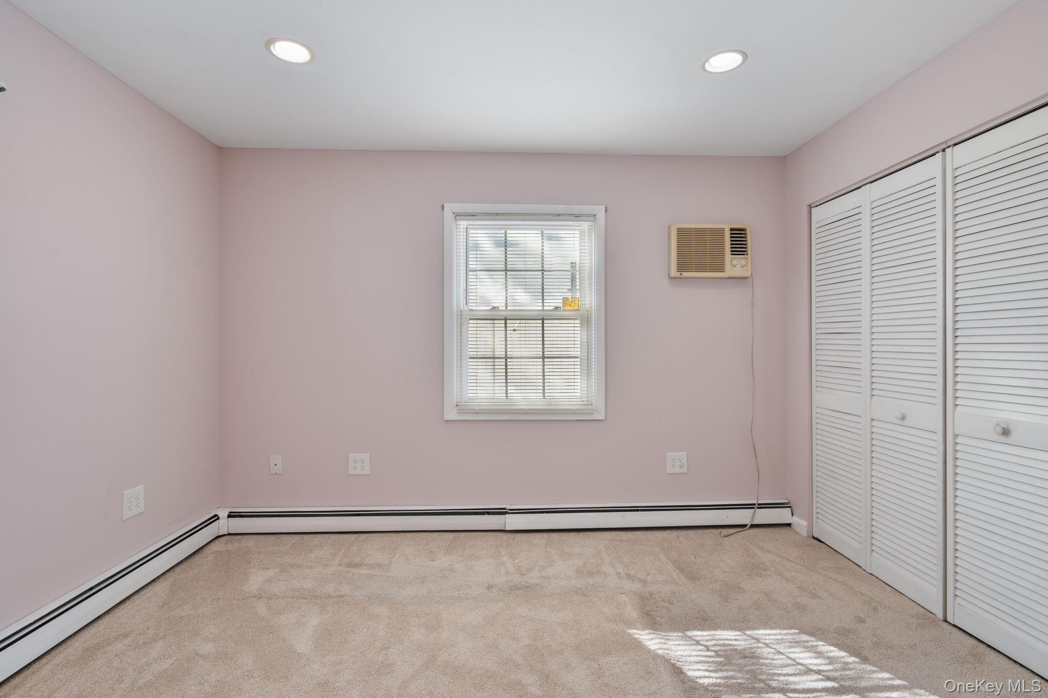 #16 photo, 51 Shepherd Lane, Levittown , NY 11756