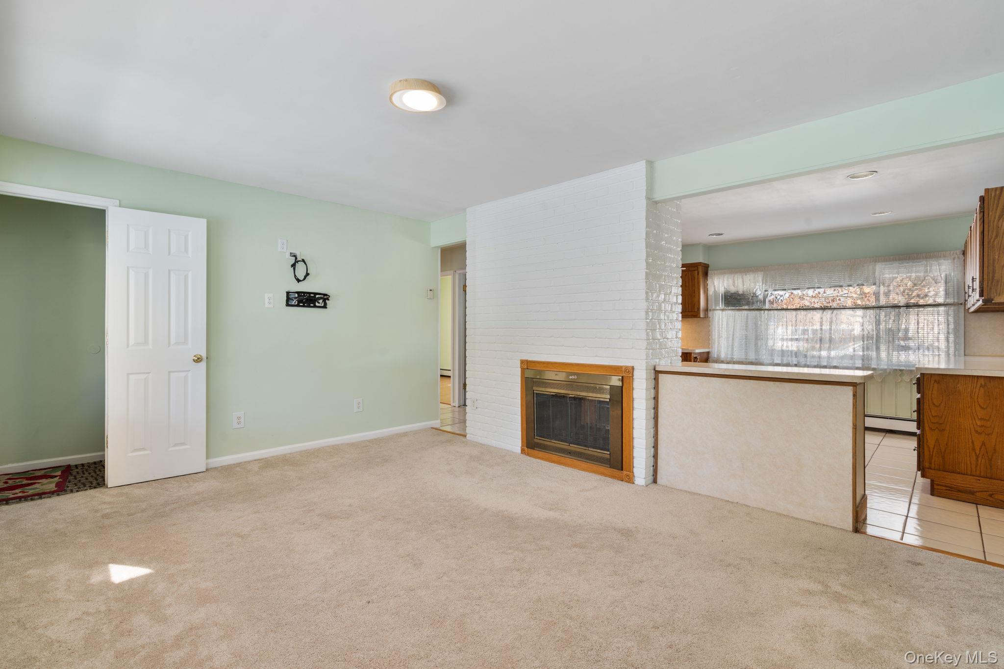 #7 photo, 51 Shepherd Lane, Levittown , NY 11756