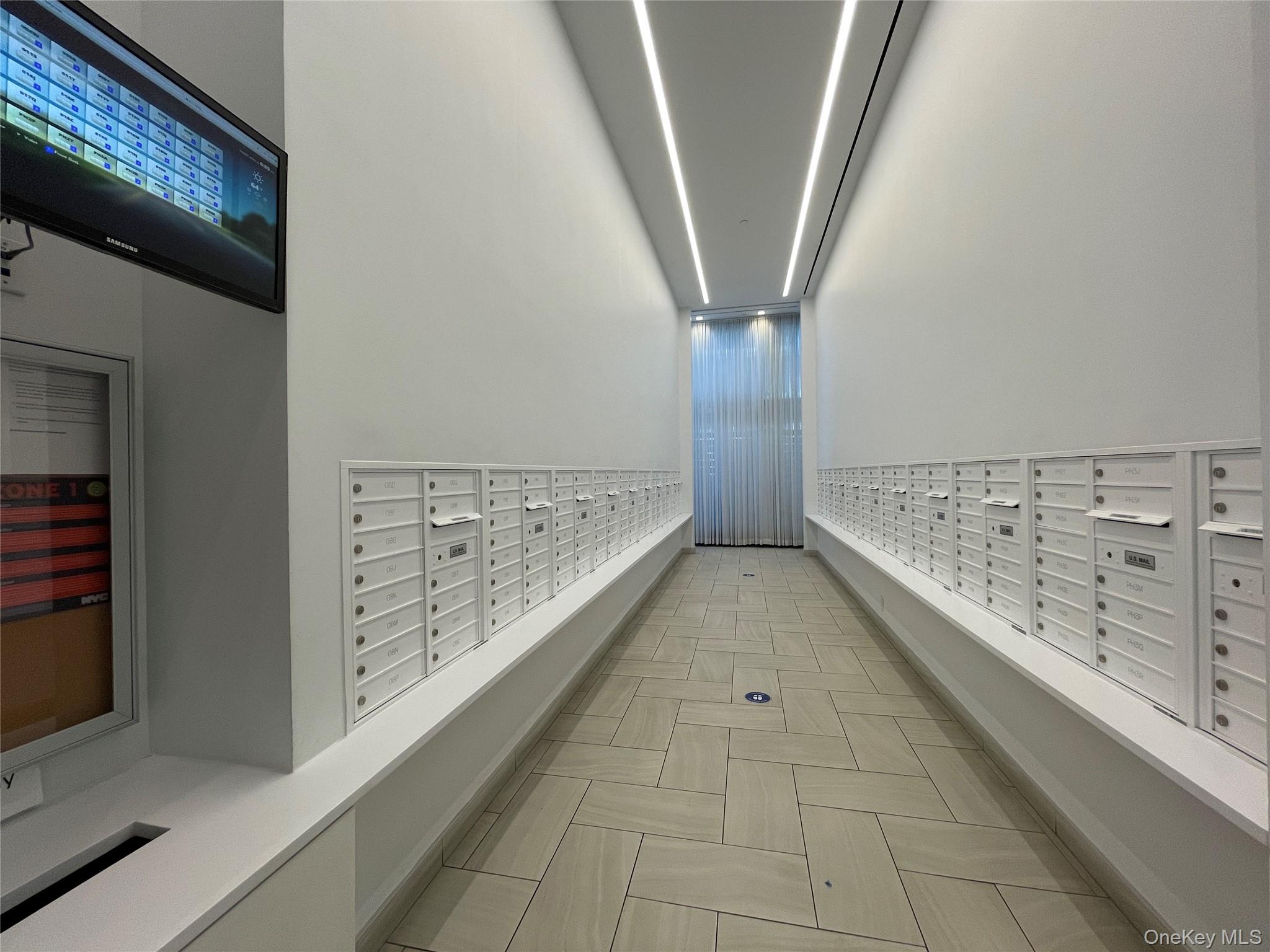 #10 photo, 131-05 40 Road, קווינס Flushing , NY 11354