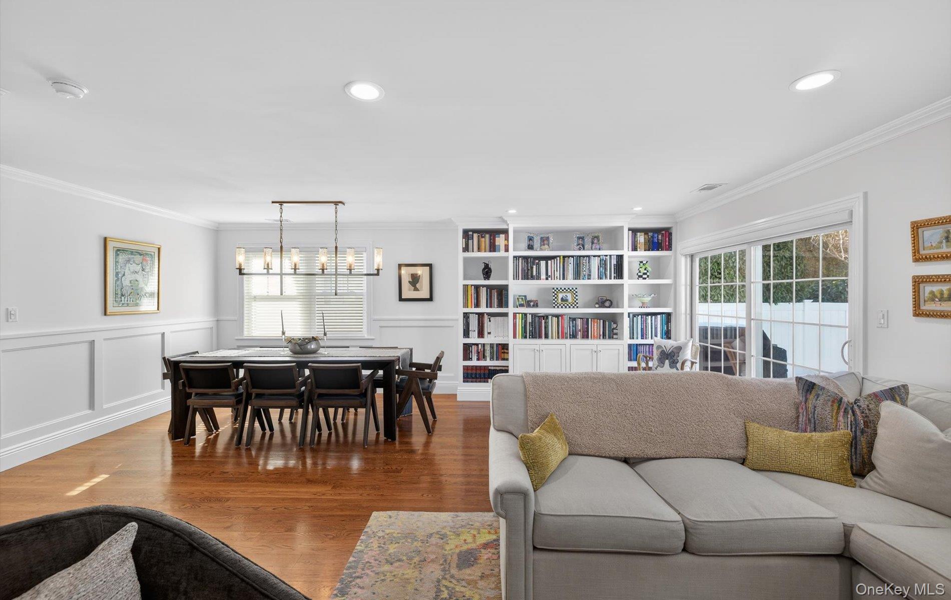 #17 photo, 211 Barton Avenue, Melville , NY 11747