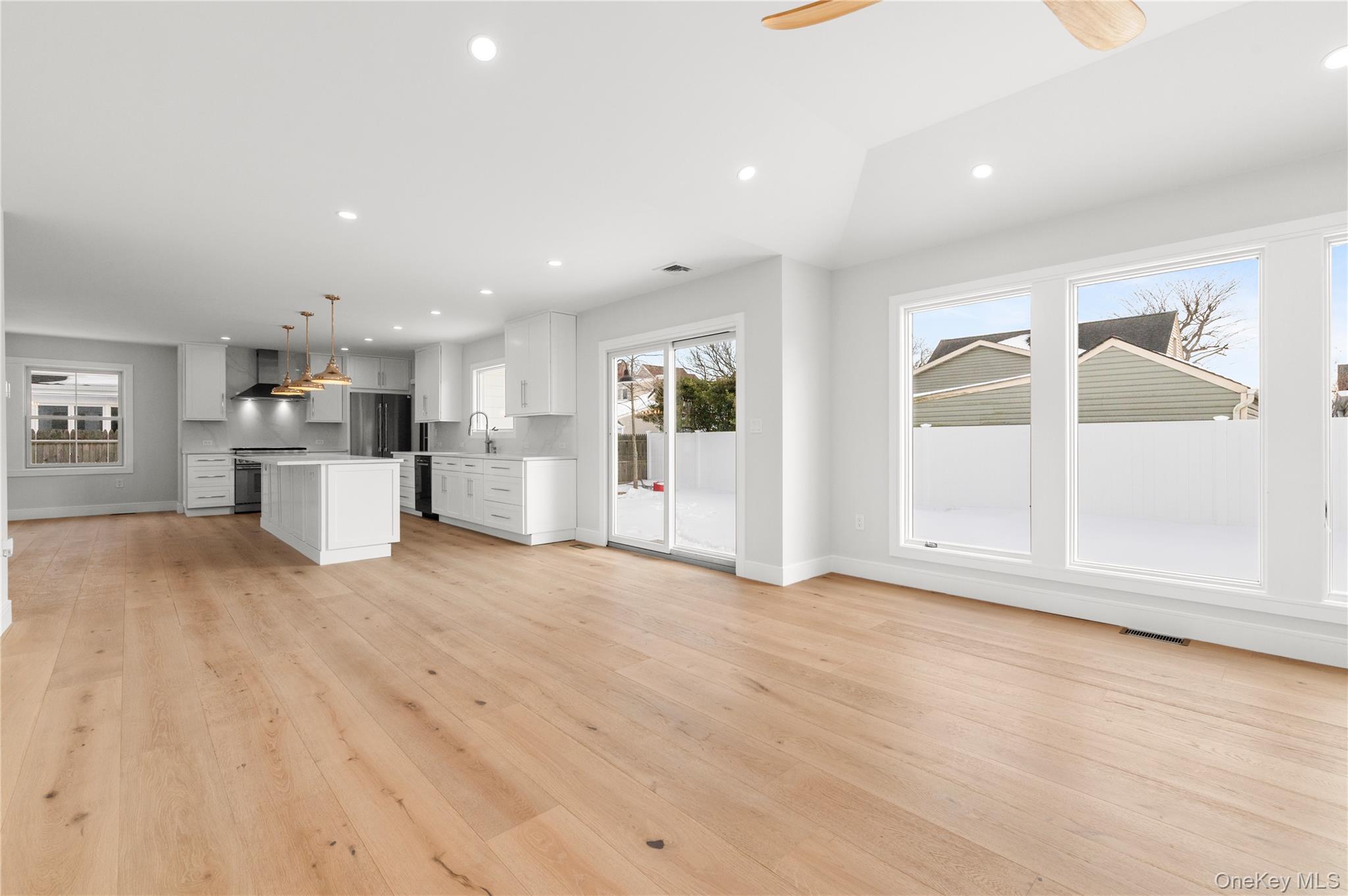 #14 photo, 254 Elizabeth Avenue, Oceanside , NY 11572