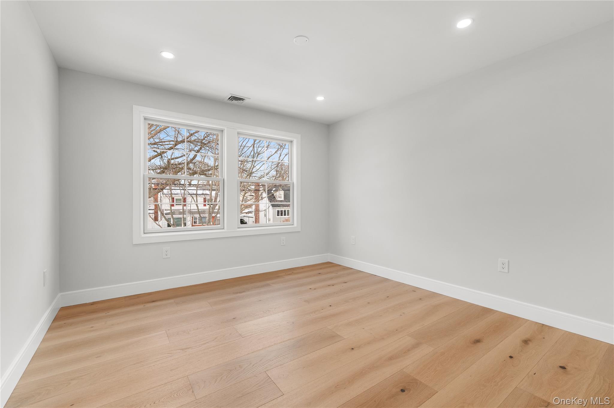 #15 photo, 254 Elizabeth Avenue, Oceanside , NY 11572