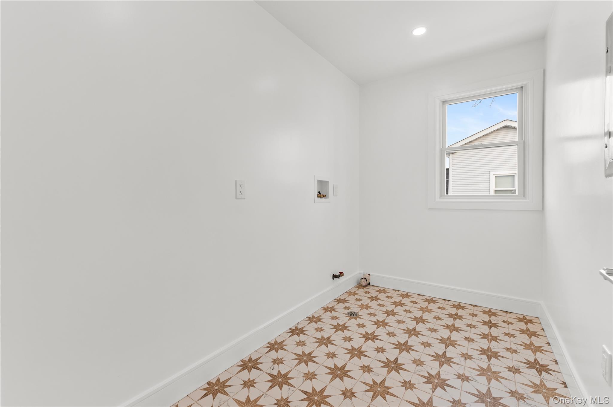 #20 photo, 254 Elizabeth Avenue, Oceanside , NY 11572