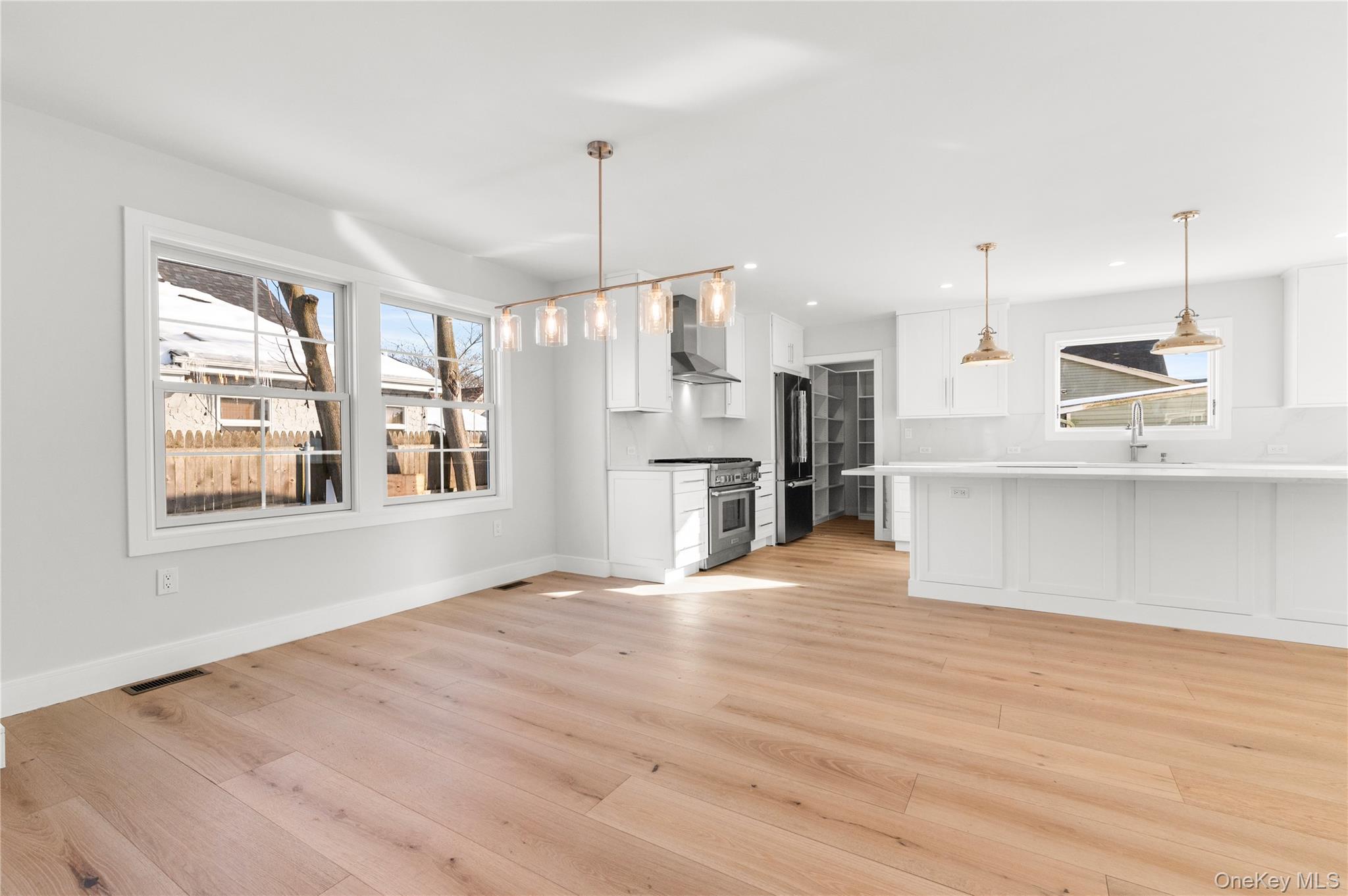 #3 photo, 254 Elizabeth Avenue, Oceanside , NY 11572