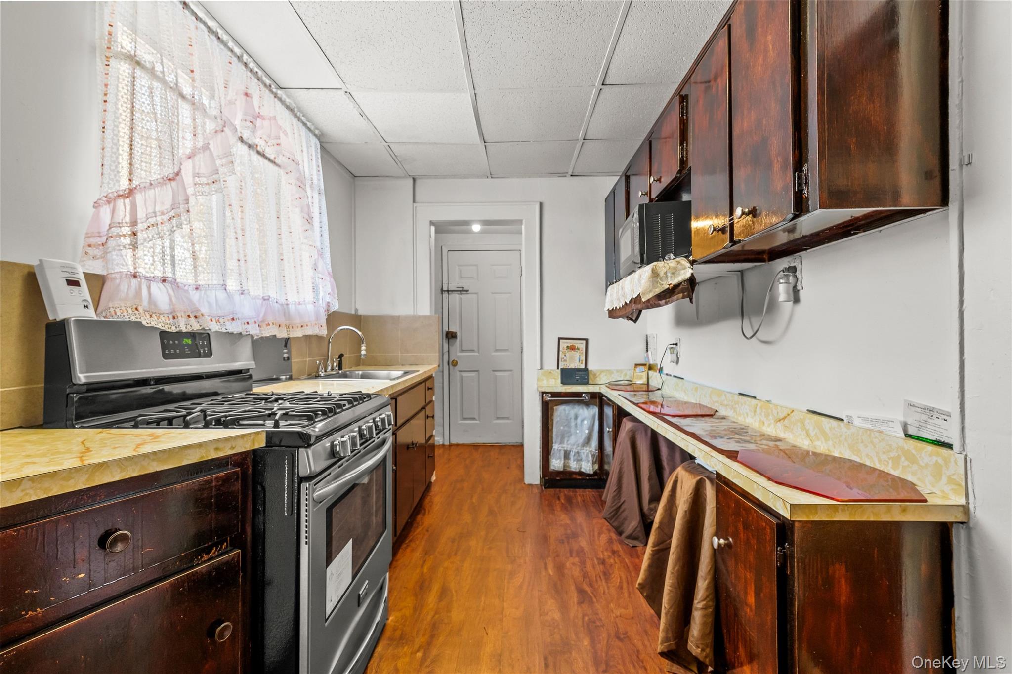 #10 photo, 19512 McLaughlin Avenue, Hollis , NY 11423